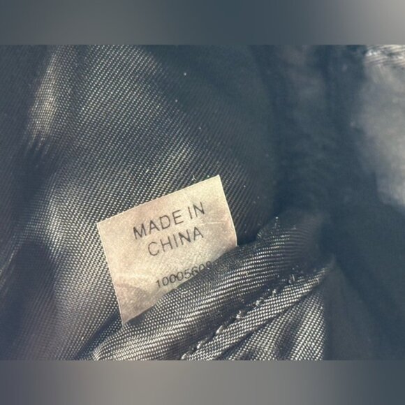 🆕 TORY BURCH 🧿 NWOT Savannah Chain Link Camera Bag Black Leather AUTHENTICATED - Picture 15 of 16